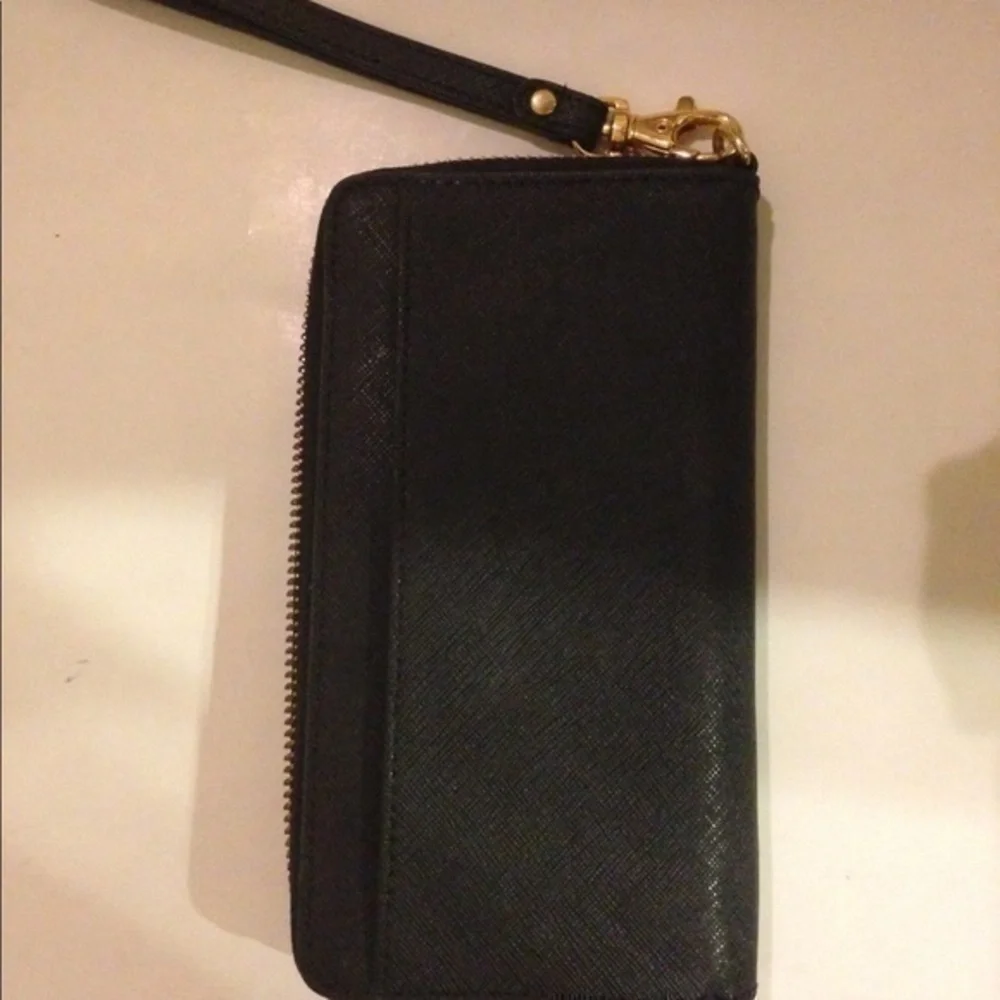 COPY - Badgley mischka black zippered wristlet wa…